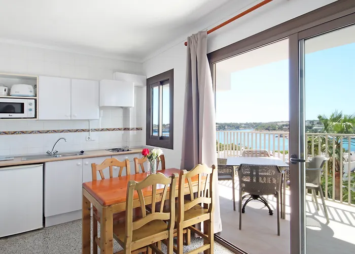Aparthotel Niu D'Aus Porto Petro  photo