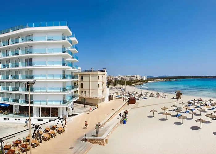 Universal Hotel Perla S'Illot  photo