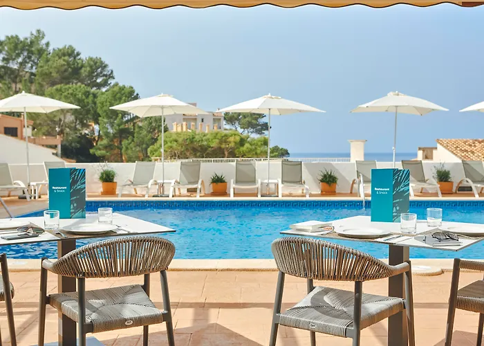 Universal Aparthotel Don Camilo Sant Elm photo