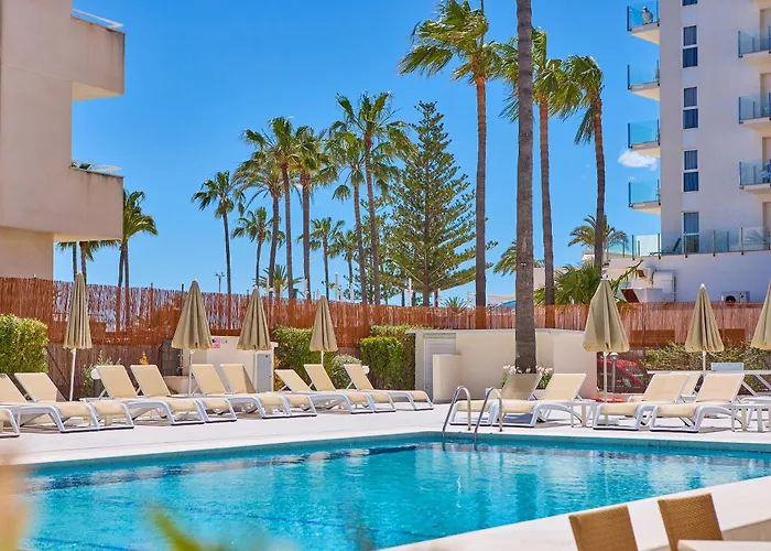Universal Hotel Bikini Cala Millor  photo