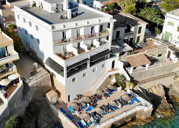 Hostal Dragonera Sant Elm photo