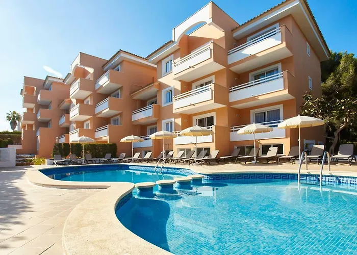 Universal Apartamentos Laguna Garden Canyamel  photo